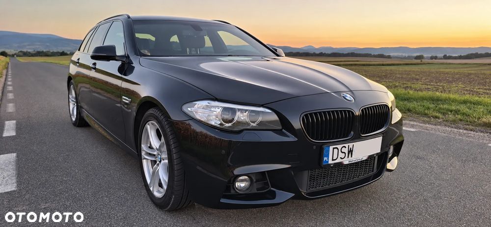 BMW Seria 5 520d Sport Line - 1