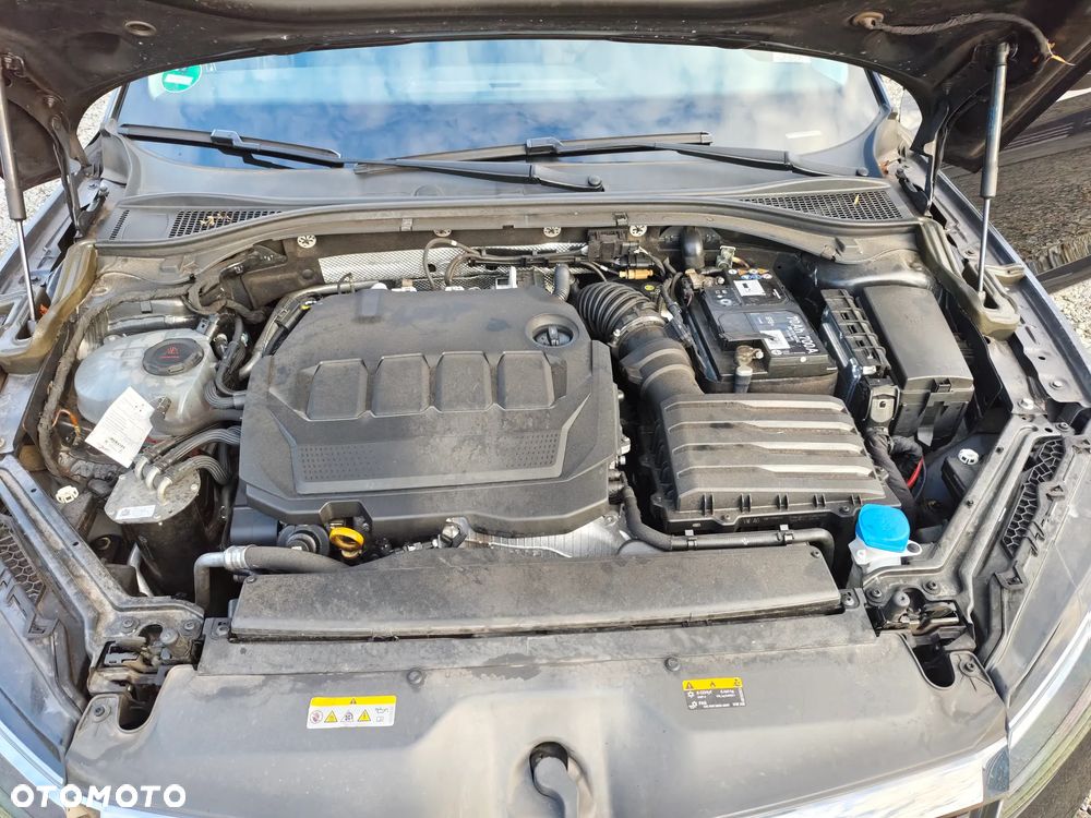 Skoda Superb 2.0 TDI SCR Style DSG - 21