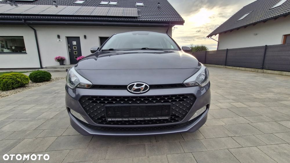 Hyundai i20 1.2 Trend - 19