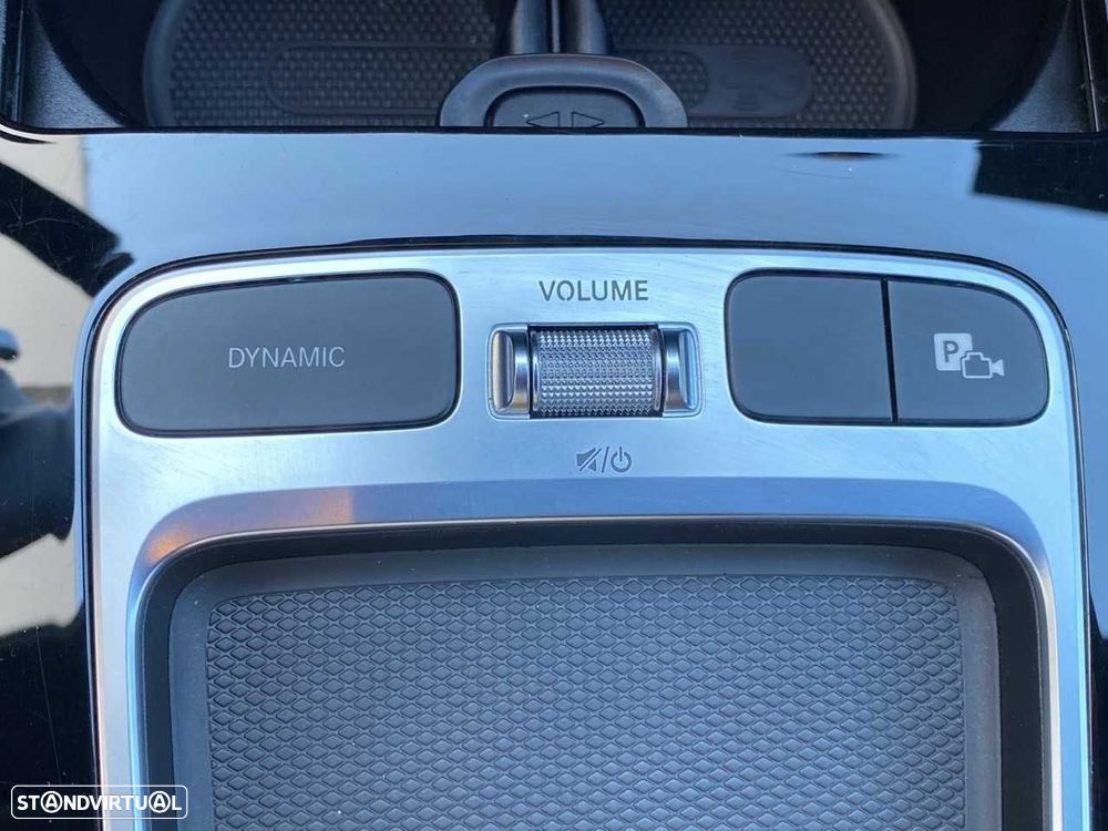 Mercedes-Benz A 200 Limousine AMG Line Aut. - 15