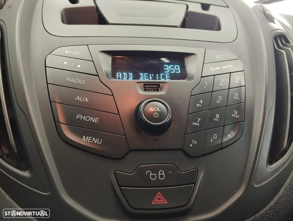 Ford Tourneo Courier 1.0 EcoBoost Ambiente - 18