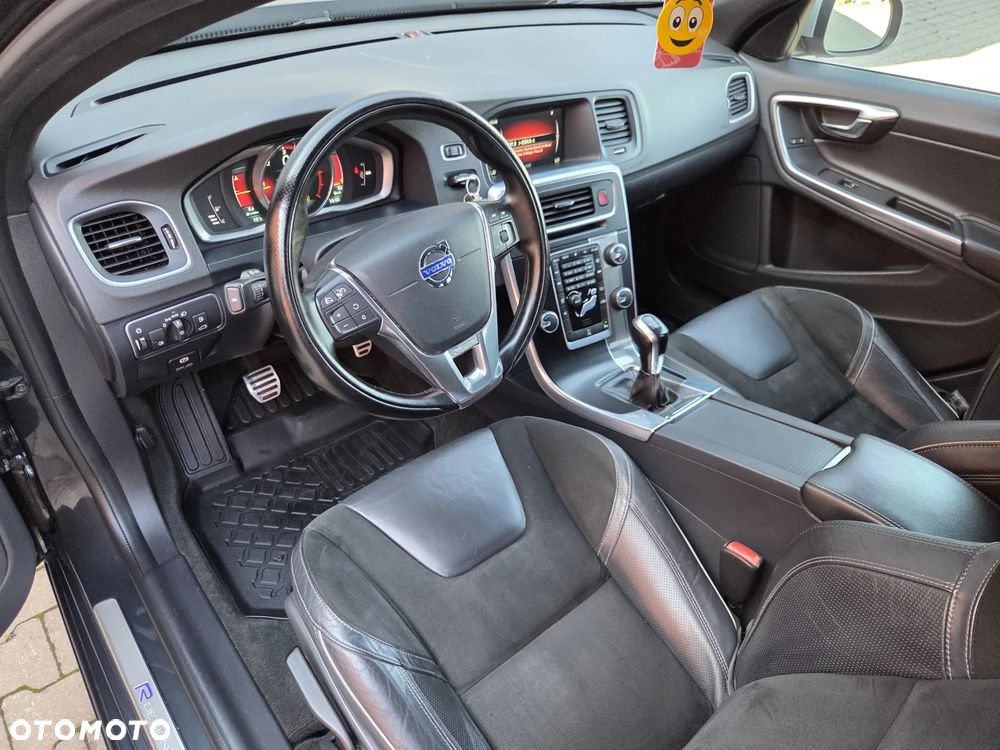 Volvo V60 D4 Drive-E R-Design Summum - 5