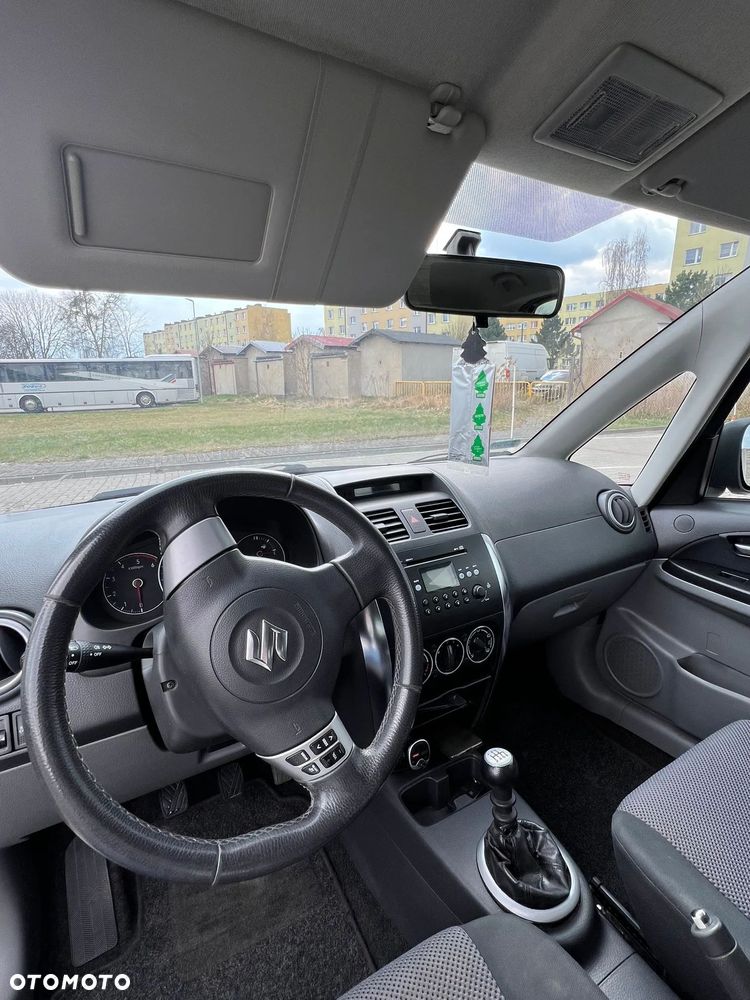 Suzuki SX4 1.9 DDiS DPF 4x2 Comfort - 6