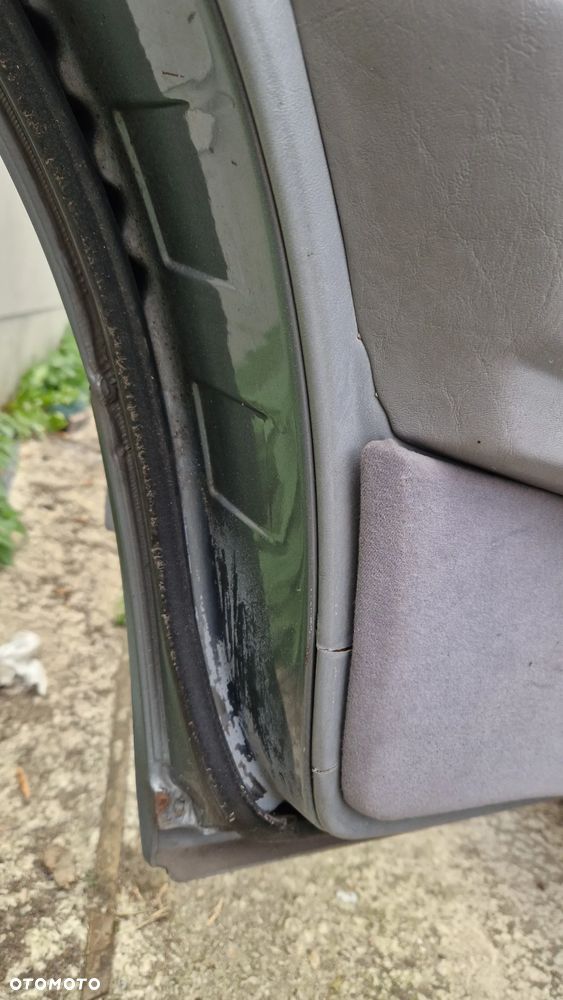 MERCEDES W124 KOMBI DRZWI LEWY TYŁ - 3