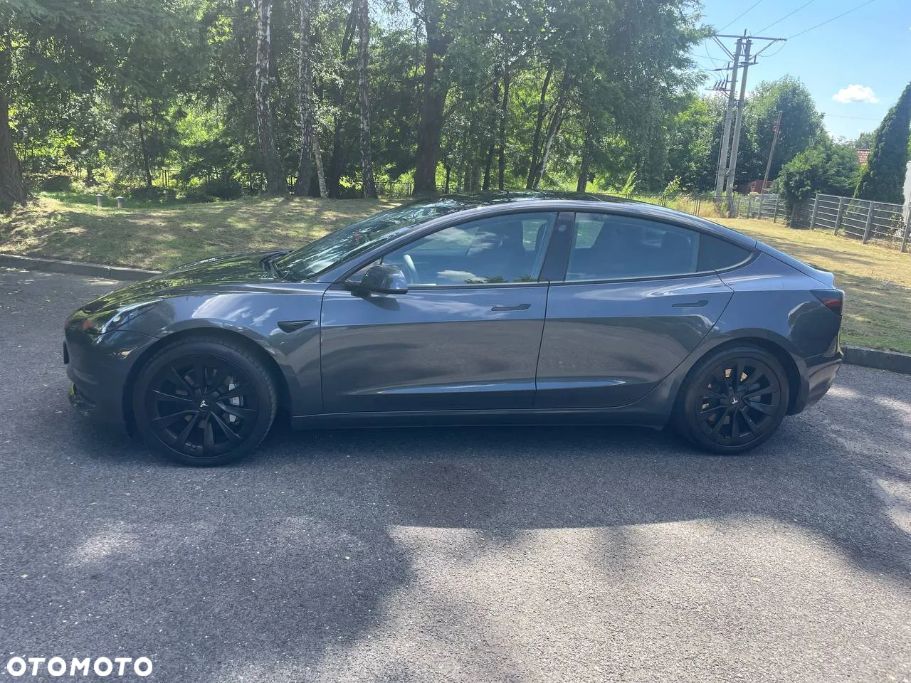 Tesla Model 3 Langstreckenbatterie Allradantrieb Dual Motor - 7