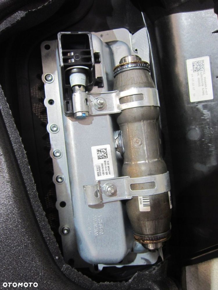 BMW F10 DESKA ROZDZIELCZA AIRBAG KONSOLA HEAD UP - 7