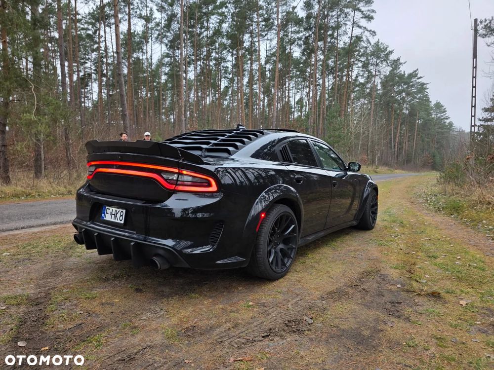 Dodge Charger ver-5-7-v8-rt - 6