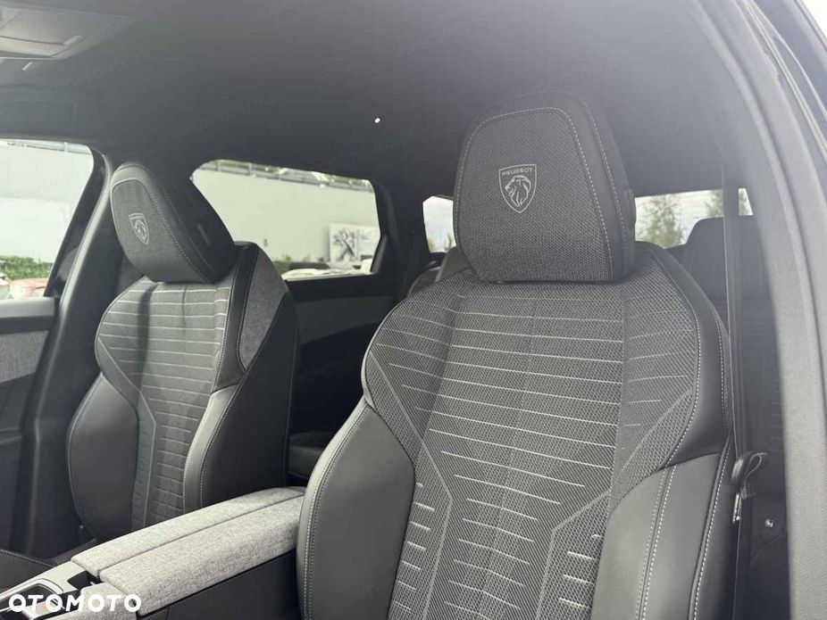 Peugeot 5008 - 5