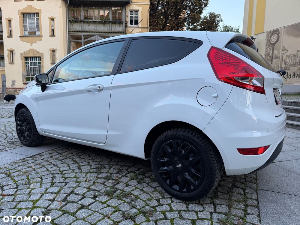Ford Fiesta - 21