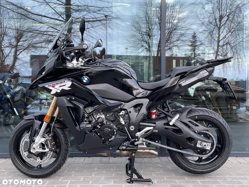 BMW S - 10