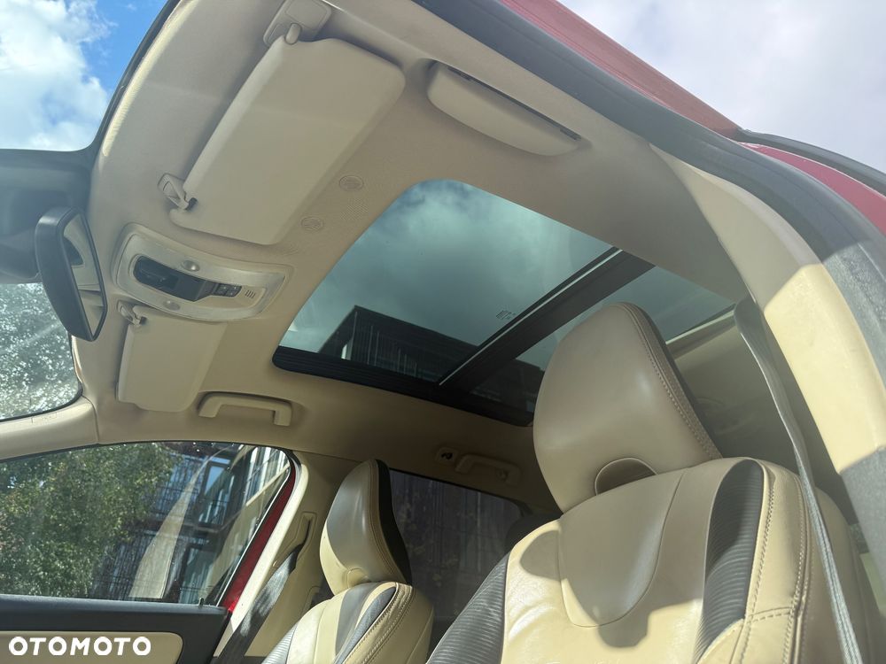 Volvo XC 60 D5 AWD RDesign - 9