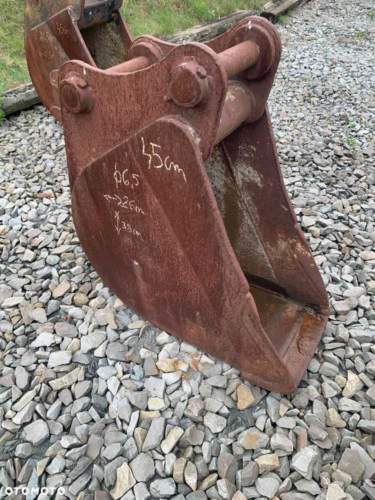 Łyżka 45 cm - do maszyn 13-15 ton - 1