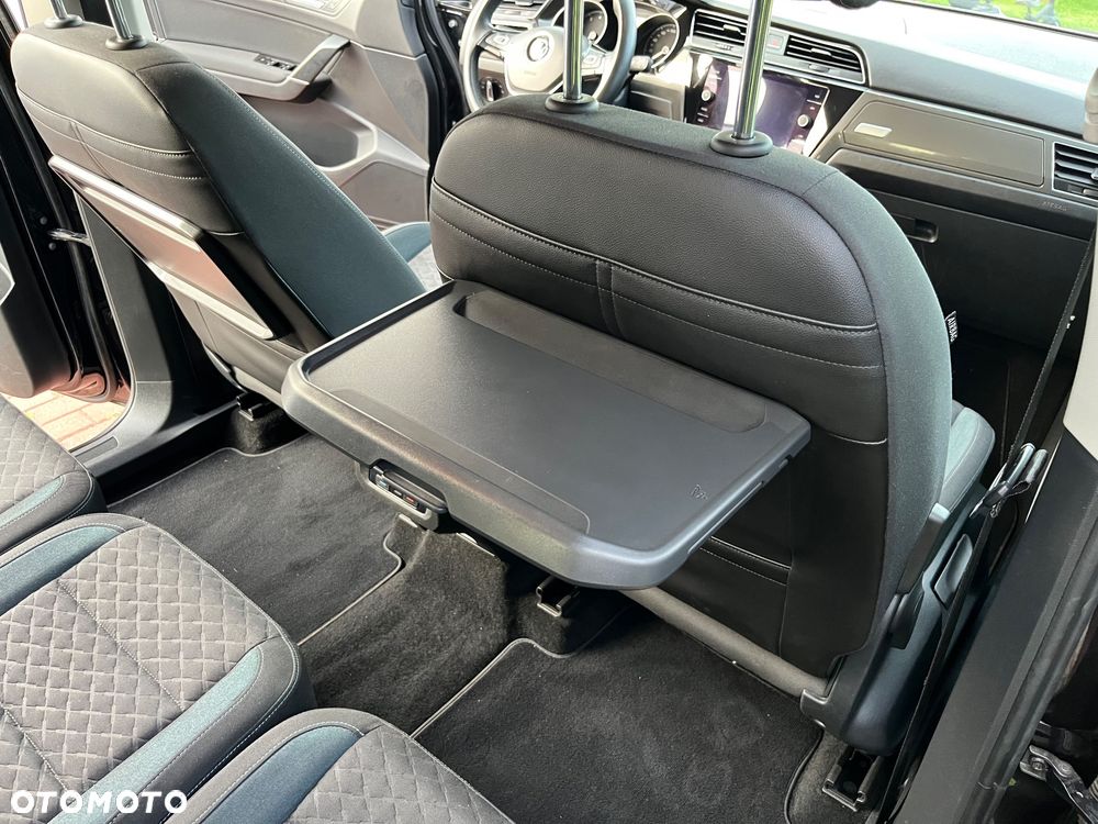 Volkswagen Touran 1.5 TSI ACT OPF DSG IQ.DRIVE - 34