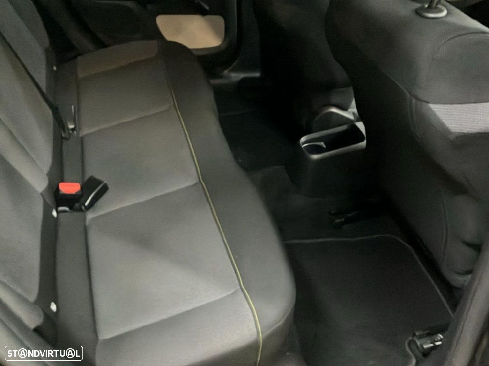 Citroën C3 1.2 PureTech C-Series - 17