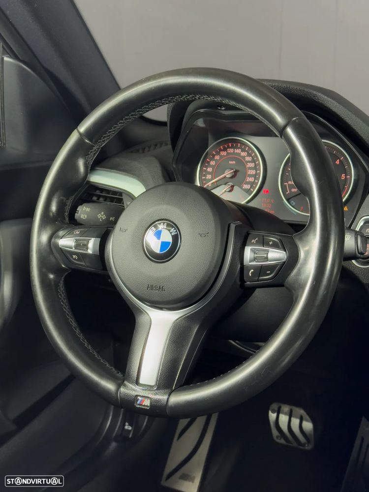 BMW 118 dA Pack M - 16