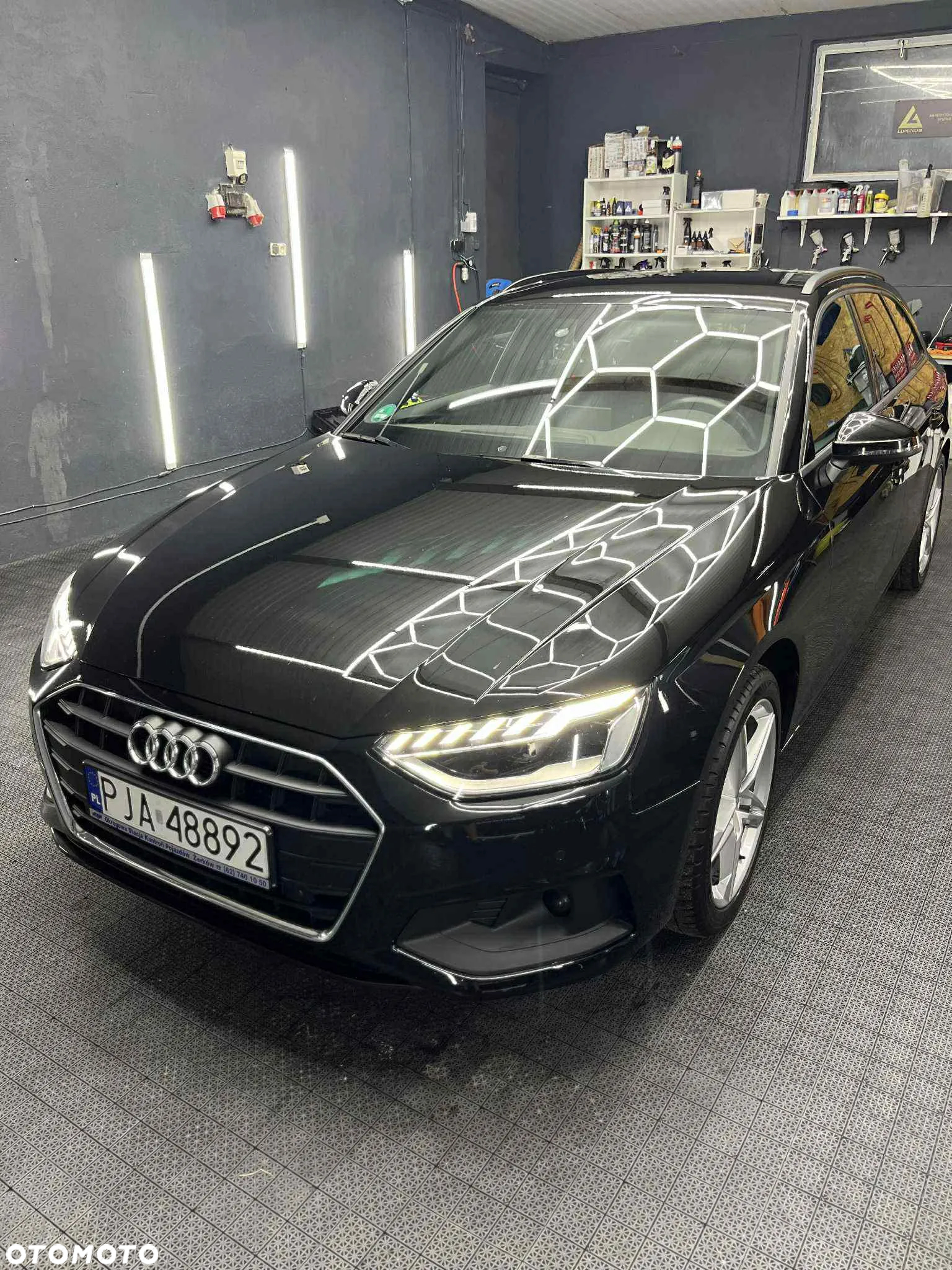 Audi A4 - 5