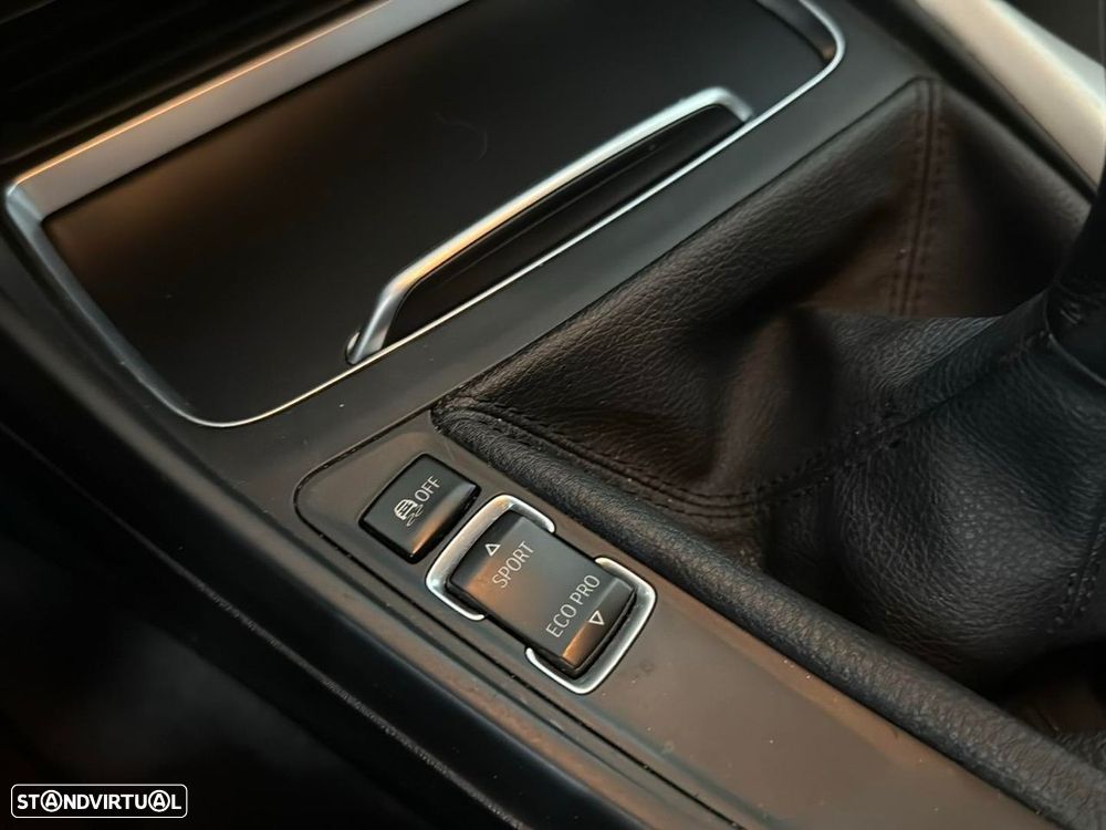 BMW 116 d Line Sport - 14