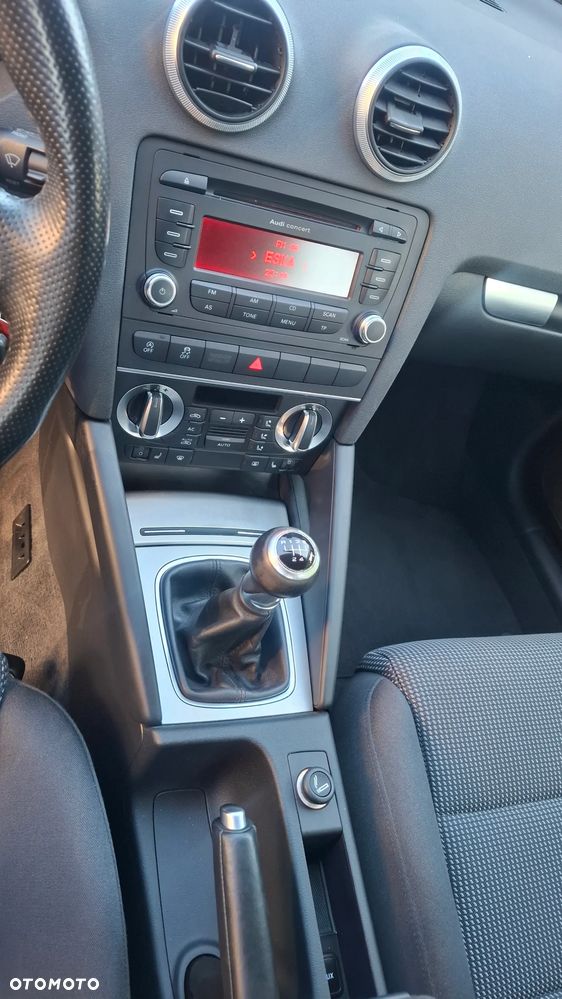 Audi A3 Sportback 1.6 TDI DPF Ambition - 10
