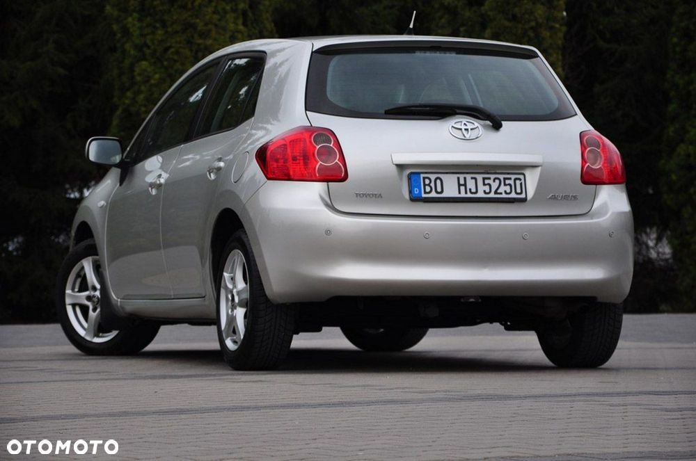Toyota Auris - 22