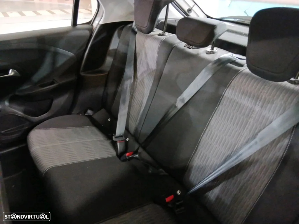 Opel Corsa 1.5 D Business - 10