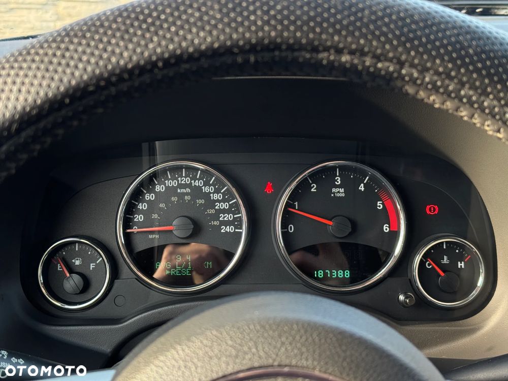 Jeep Compass 2.2 CRD 4x4 Limited - 25