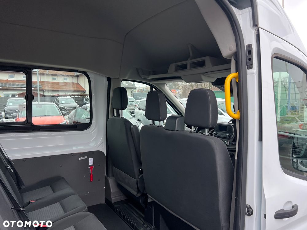 Ford Transit - 19