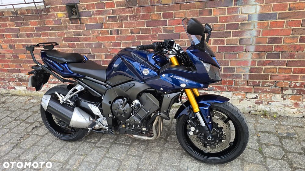 Yamaha FZ - 22