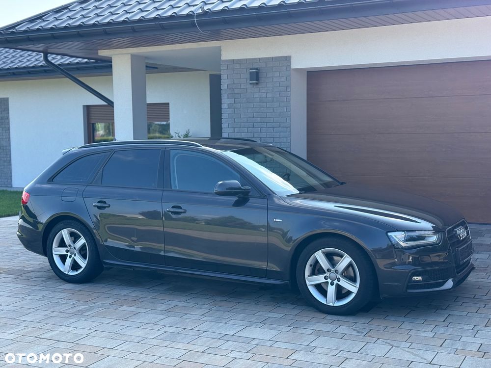 Audi A4 Avant 2.0 TDI DPF multitronic S line Sportpaket - 2