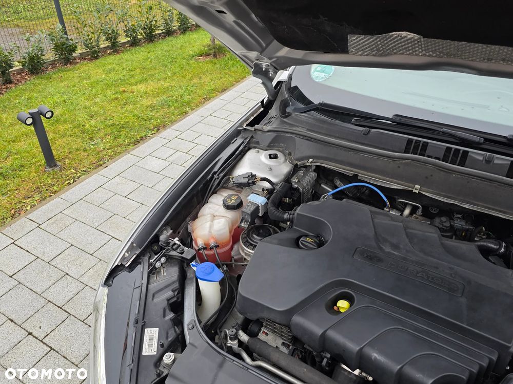 Ford Mondeo SW 2.0 TDCi S&S PowerShift-Aut Titanium - 35