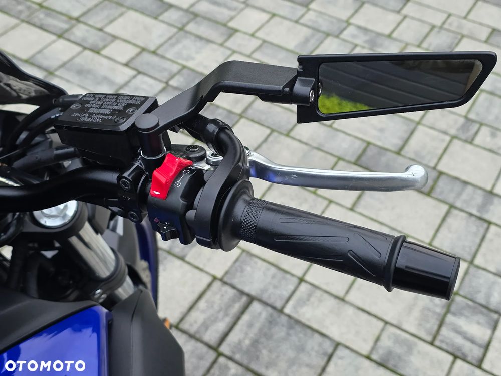 Yamaha MT - 17