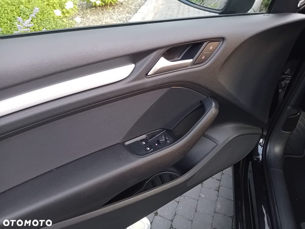 Audi A3 3-drzwiowe 1.4 TFSI Ambiente - 22