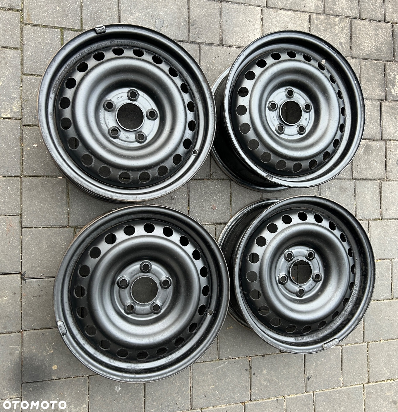 Felgi stalowe KIA HYUNDAI MITSUBISHI Alcar 5x114.3 6,5J ET44 16” - 2