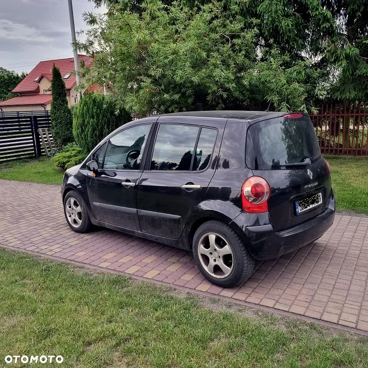 Renault Modus 1.6 16V Privilege - 5