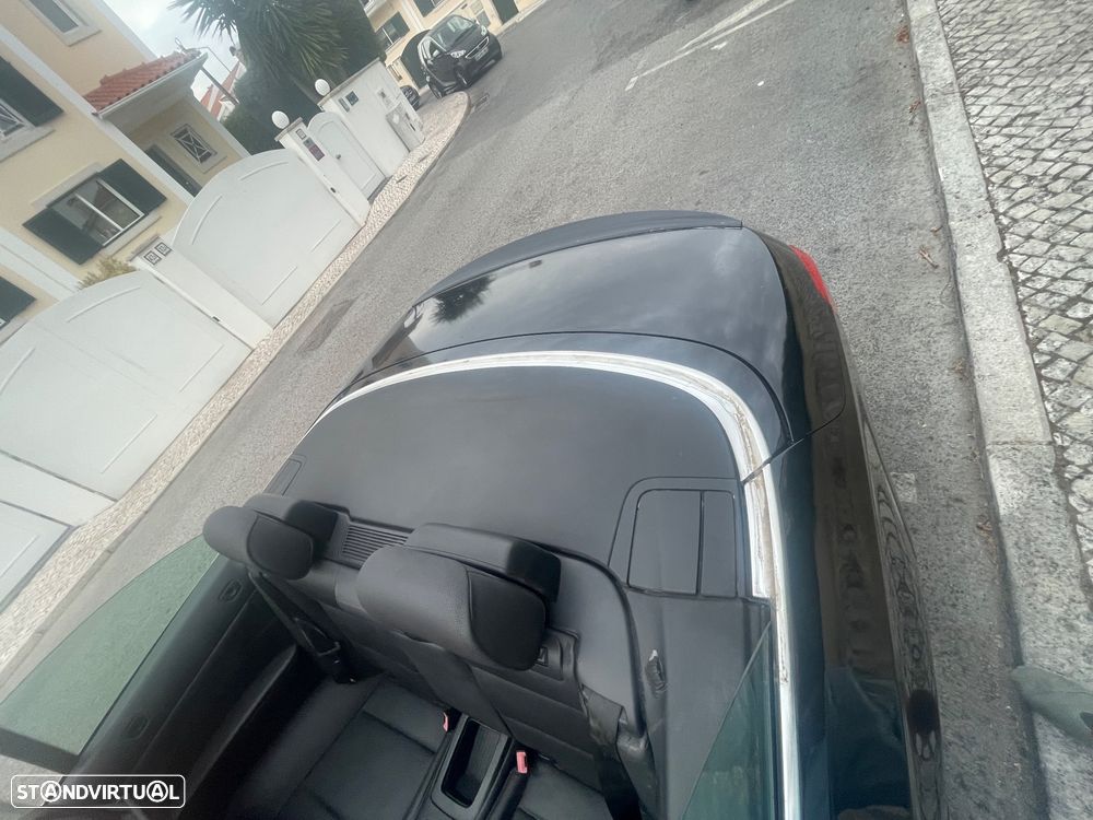 BMW 320 i Cabrio - 8