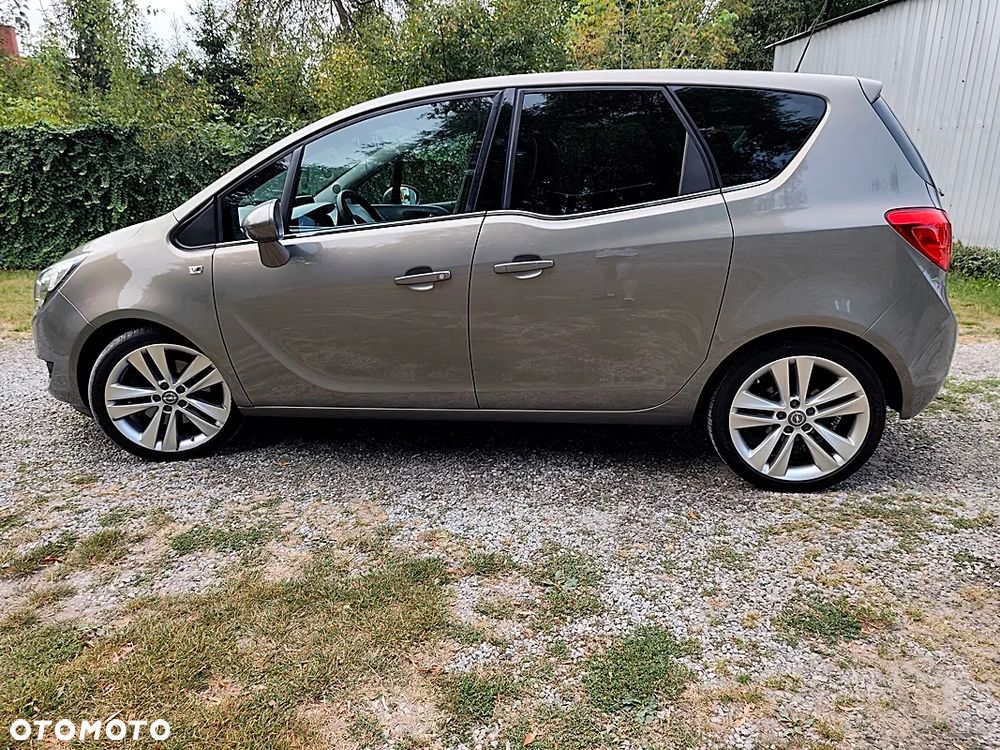Opel Meriva 1.4 T Cosmo - 29