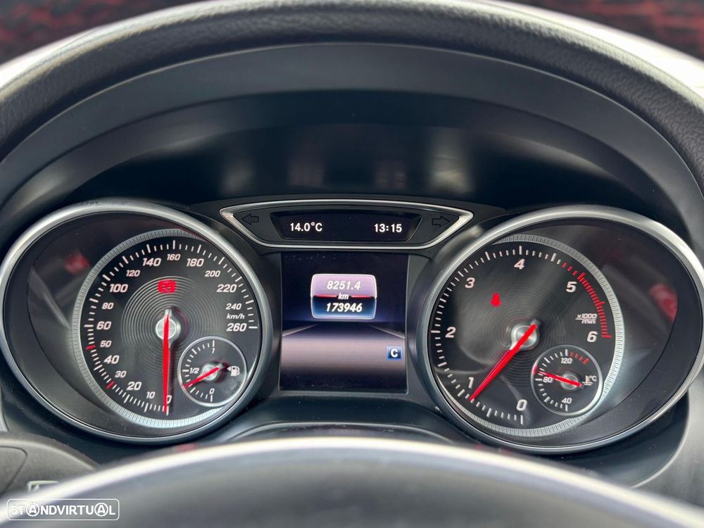 Mercedes-Benz CLA 180 d AMG Line - 34