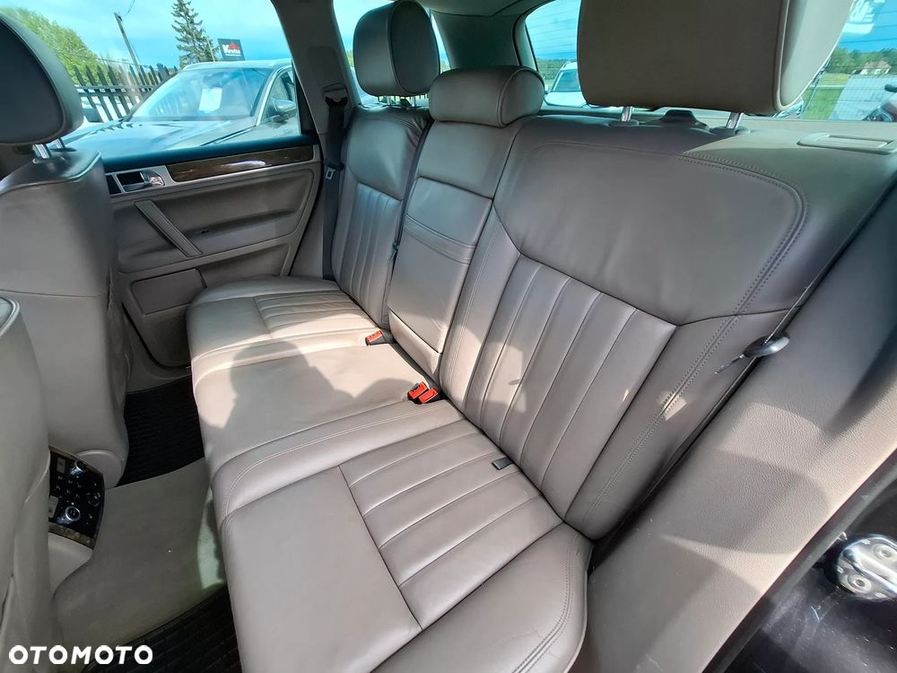 Volkswagen Touareg 5.0 V10 TDI Tiptr - 17