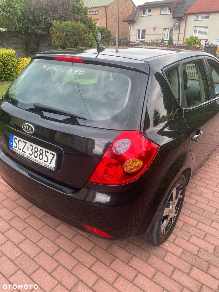 Kia Ceed 1.4 Comfort + - 5