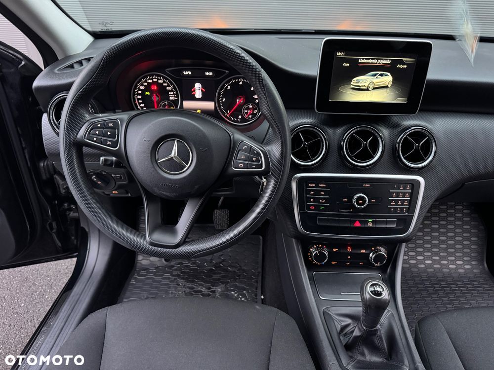 Mercedes-Benz Klasa A 160 d - 21
