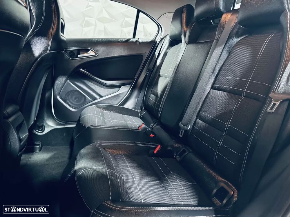 Mercedes-Benz A 160 d Style - 25