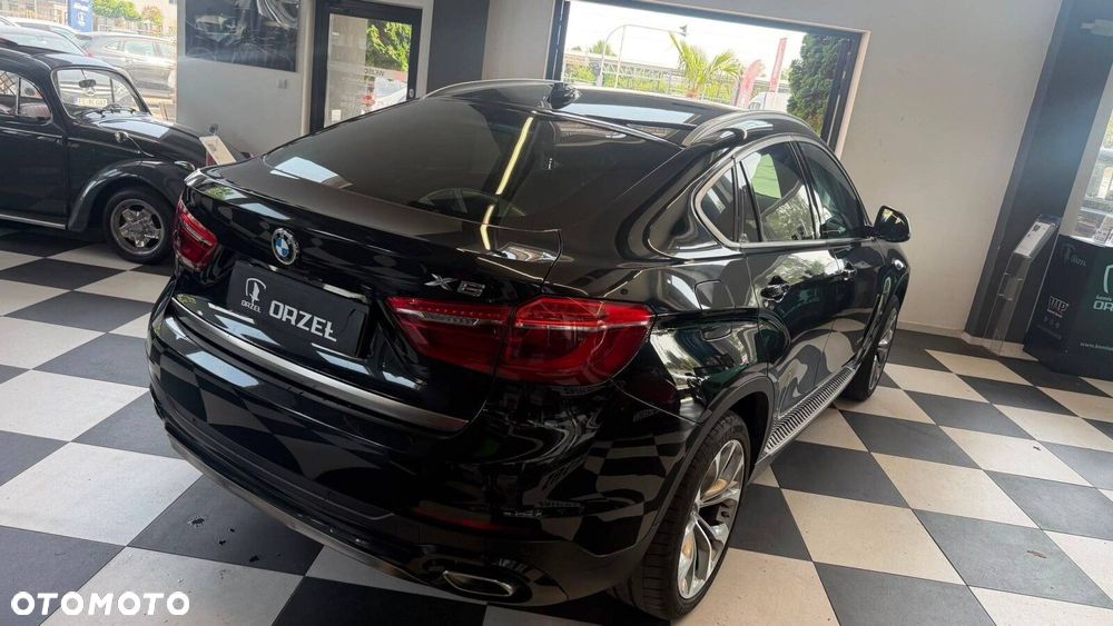 BMW X6 - 10