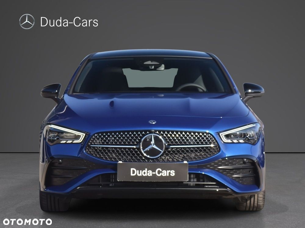 Mercedes-Benz CLA 220 4-Matic AMG Line 7G-DCT - 4