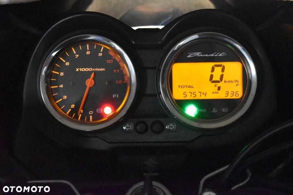 Suzuki Bandit - 40