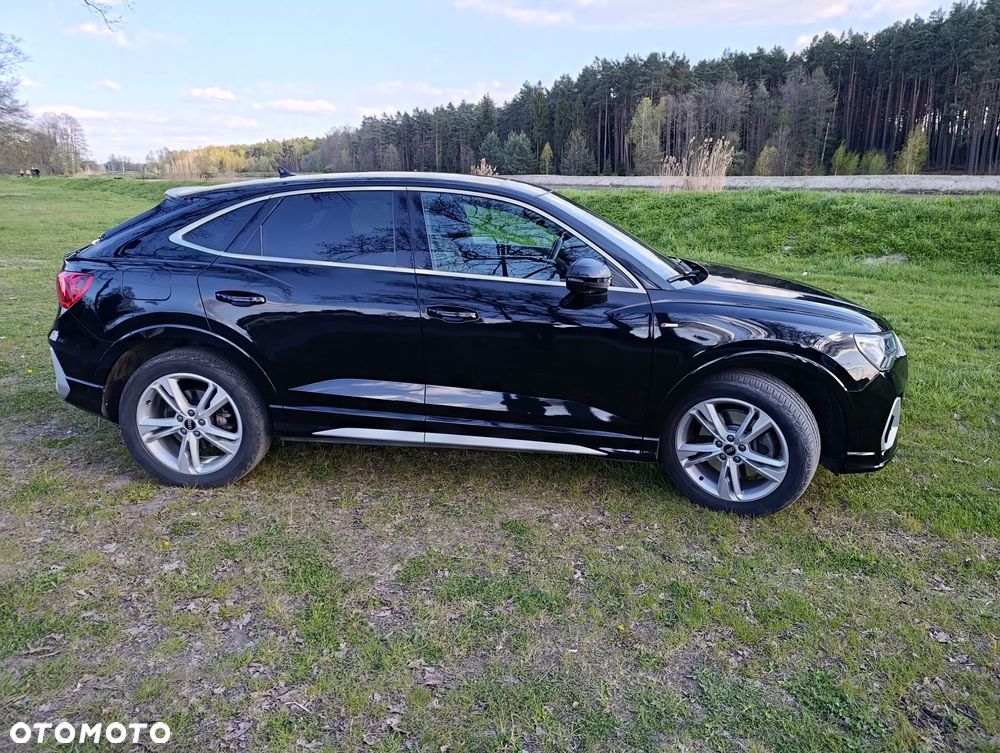 Audi Q3 Sportback 45 TFSIe S tronic S line - 4
