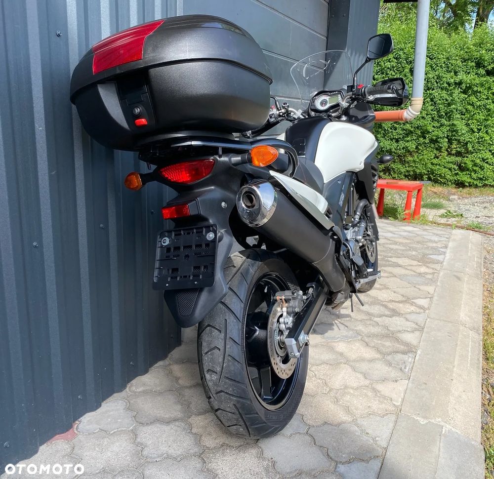 Suzuki V-STROM - 3