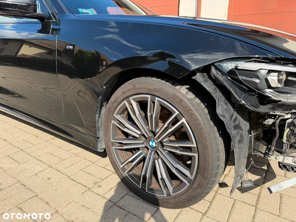BMW Seria 3 330i xDrive M Sport sport - 8