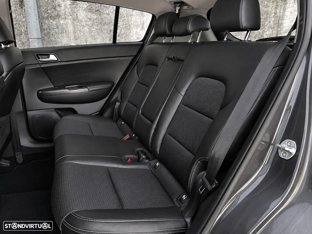 Kia Sportage 1.7 CRDi ISG Nav Line - 11