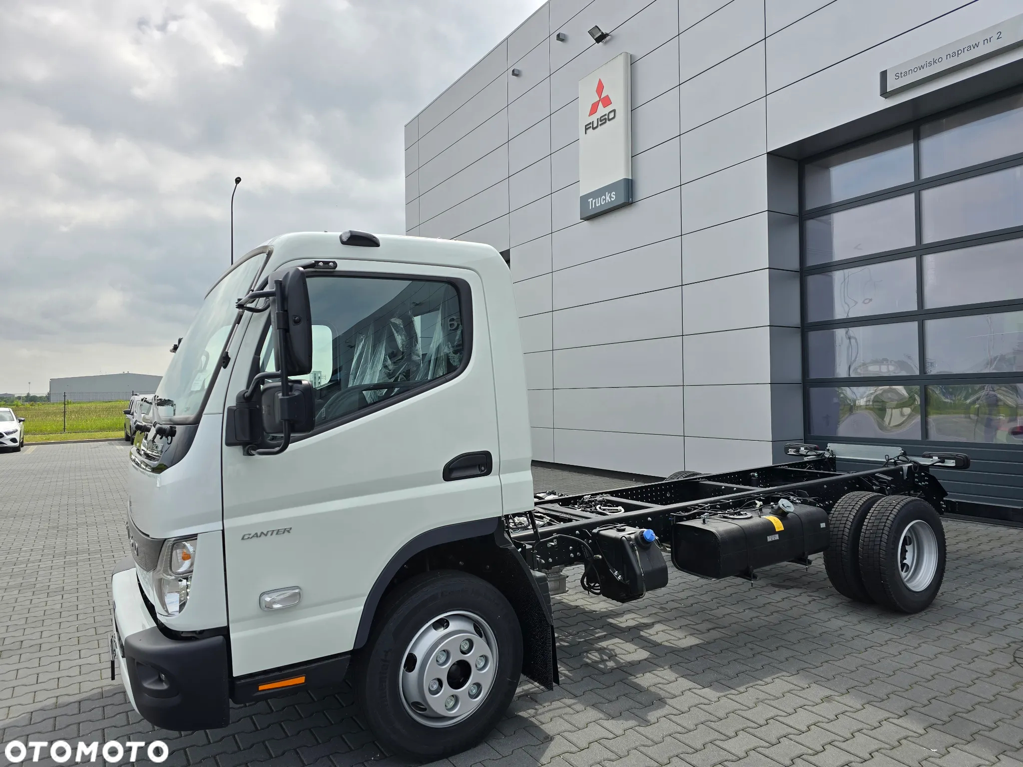 FUSO Canter 9C18 - 7