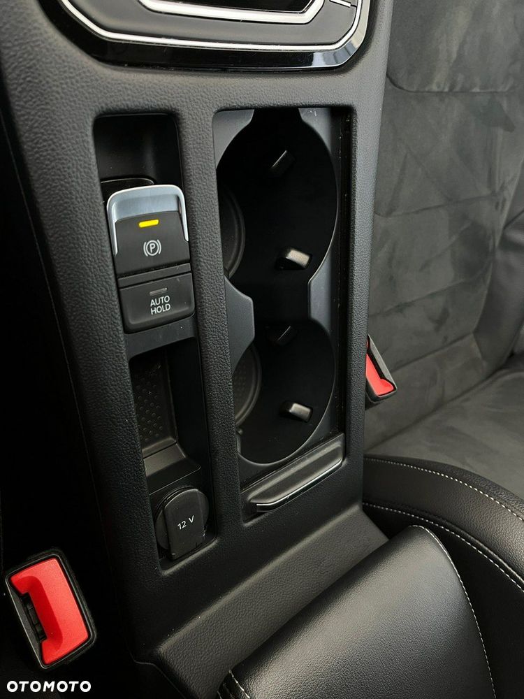 Volkswagen Arteon 1.4 Plug-In Hybrid R-Line DSG - 23