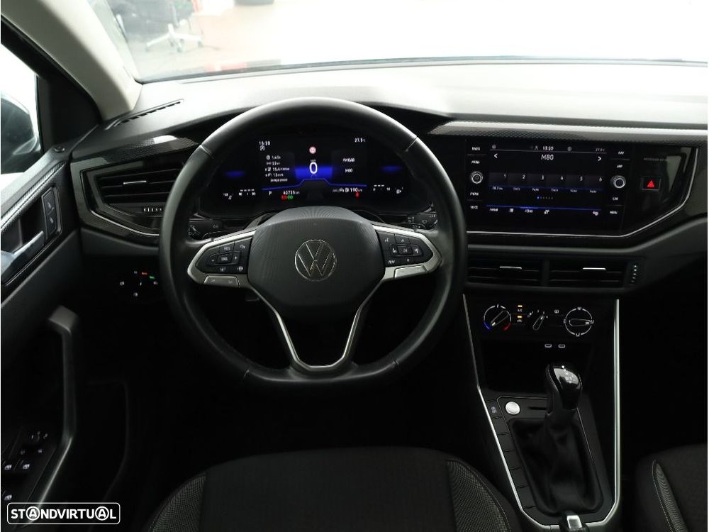 VW Taigo 1.0 TSI Urban DSG - 14